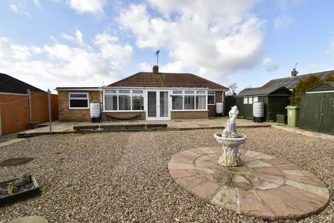2 bedroom detached bungalow for sale - Blankney Close, Saxilby, Lincoln