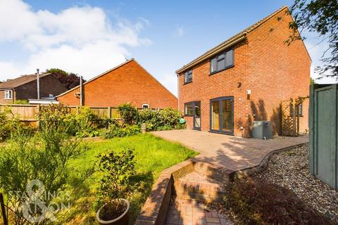 3 bedroom detached house for sale, Burgess Way, Brooke, Norwich