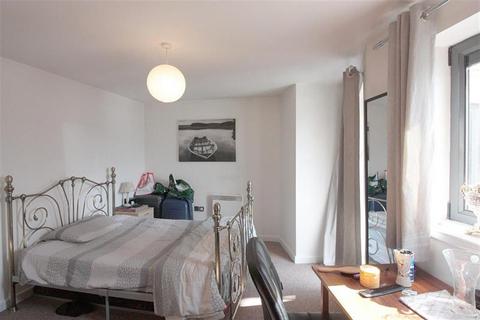 2 bedroom flat for sale, Baltic Quay, Mill Road, Gateshead