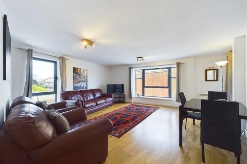 2 bedroom flat for sale, Baltic Quay, Mill Road, Gateshead