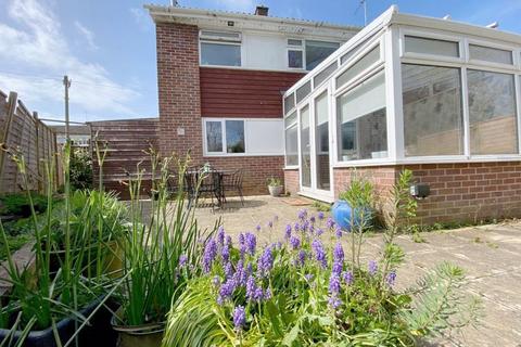58 Manor Gardens, Warminster, BA12 8PW