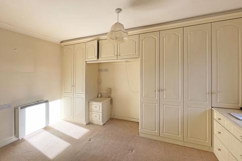 2 bedroom retirement property for sale - A great 2 bedroom retirement apartment