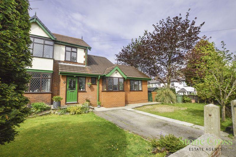 Golborne Dale Road, NewtonLeWillows. WA12 0JD 5 bed terraced house
