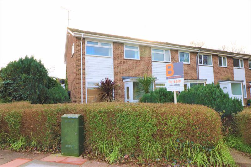 Coleridge Crescent, Worthing 3 bed terraced house £335,000