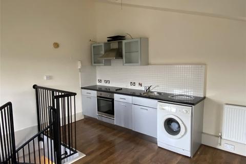 2 bedroom apartment to rent, Bradford Road, Dewsbury, WF13