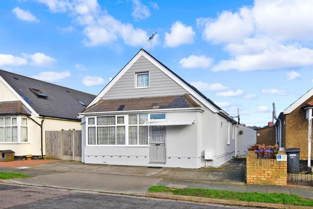 Carlton Hill, Herne Bay, Kent 3 bed detached bungalow for sale £460,000
