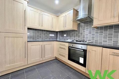 4 bedroom terraced house to rent - Pound Road, Oldbury, B68