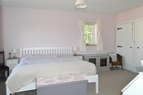 4 bedroom bungalow to rent, Church Lane, Challock, Ashford, TN25