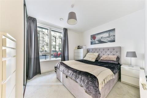 1 bedroom apartment to rent, Madeira Street, London, E14