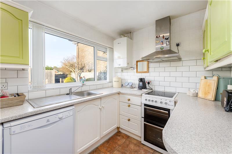 Phillips Court, Welton, Lincoln, Lincolnshire, LN2 3LB 2 bed semi