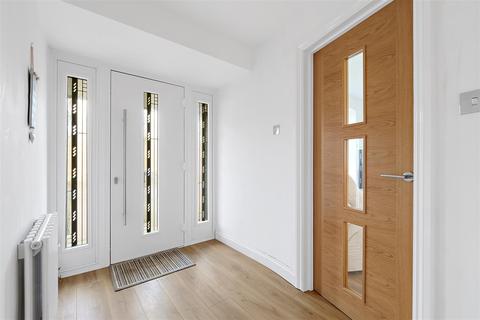 24 Icknield Close, Bidford On Avon, Alcester, B50 4BZ
