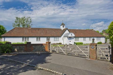 The Old Stables Perry Hill, Worplesdon, Guildford, GU3 3RD