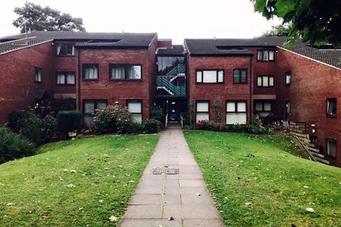 2 bedroom flat to rent, Badgers Bank Road, Sutton Coldfield