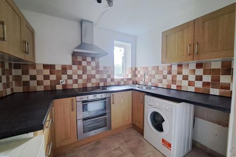 2 bedroom flat to rent, Badgers Bank Road, Sutton Coldfield