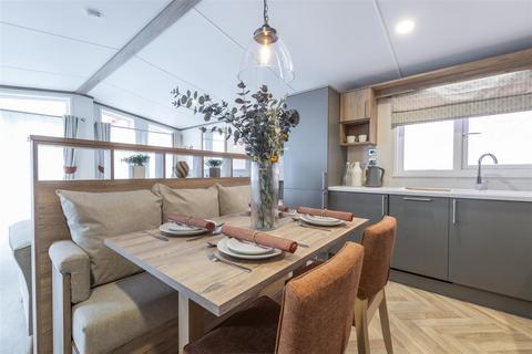 undefined, Boat Lane, Bleasby, Nottingham