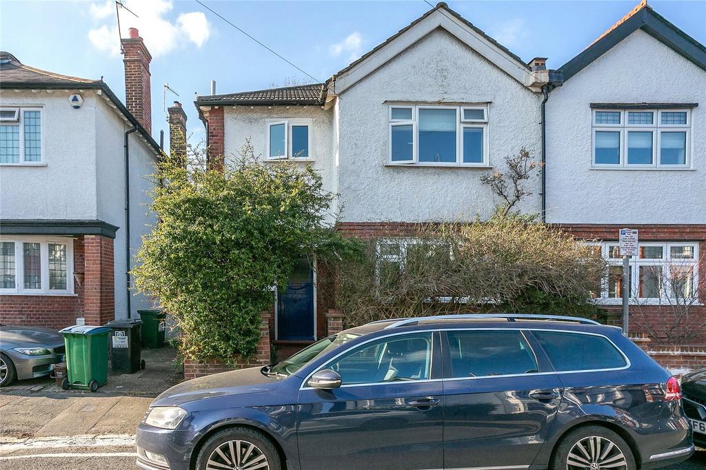 Mildred Avenue, Watford... 4 bed semidetached house £2,000 pcm (£462 pw)