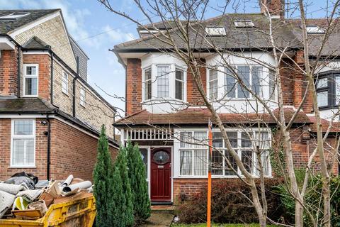 55 Chanctonbury Way, London, N12 7AA