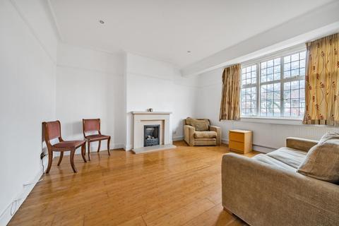55 Chanctonbury Way, London, N12 7AA