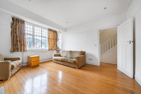 55 Chanctonbury Way, London, N12 7AA