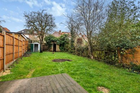 55 Chanctonbury Way, London, N12 7AA