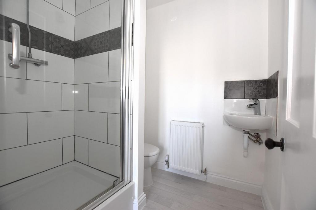 Ensuite shower room