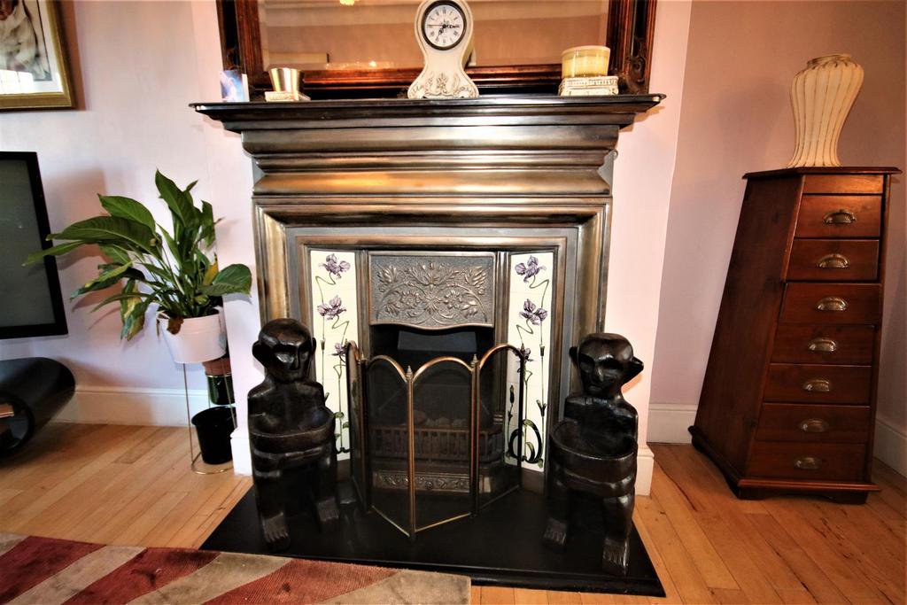 Cast iron fireplace: