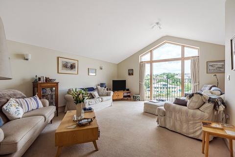 3 Baltic Way, Totnes, TQ9 5WY