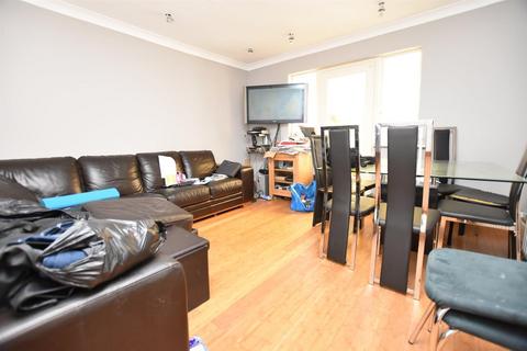 78 Halsbury Road East, Northolt, UB5 4PY