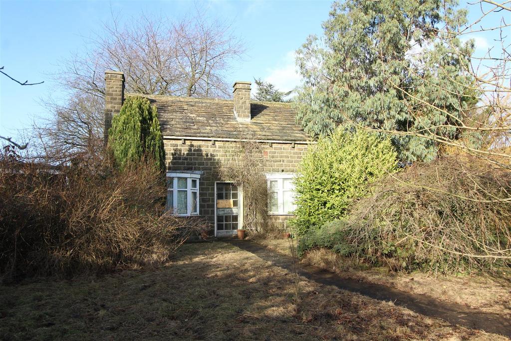 Denby Lane, Upper Denby, Huddersfield, HD8 8UN 2 bed detached house for