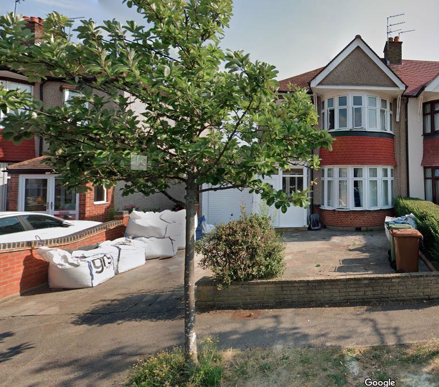 Cambridge Road, Harrow, HA2 7LE 4 bed semidetached house £725,000