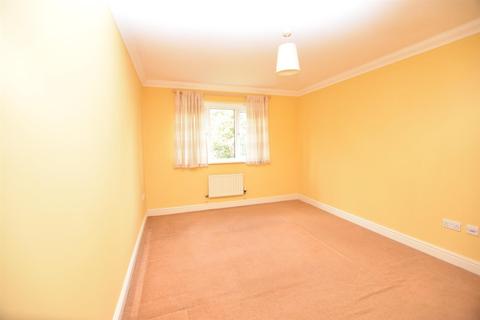 9 Fentiman Way, Harrow, HA2 8FD