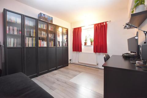 295b Alexandra Avenue, Harrow, HA2 9DX