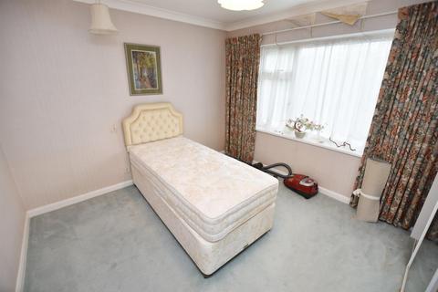 97a Yeading Avenue, Harrow, HA2 9RJ