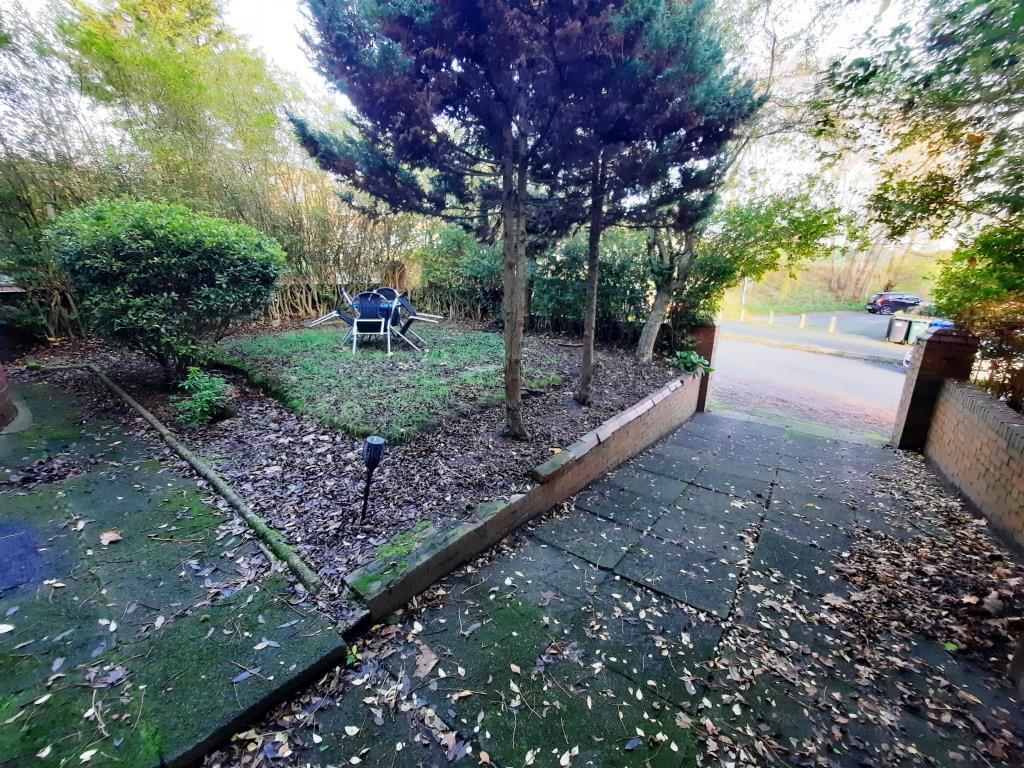Venwood Road, Prestwich 3 bed detached house £300,000