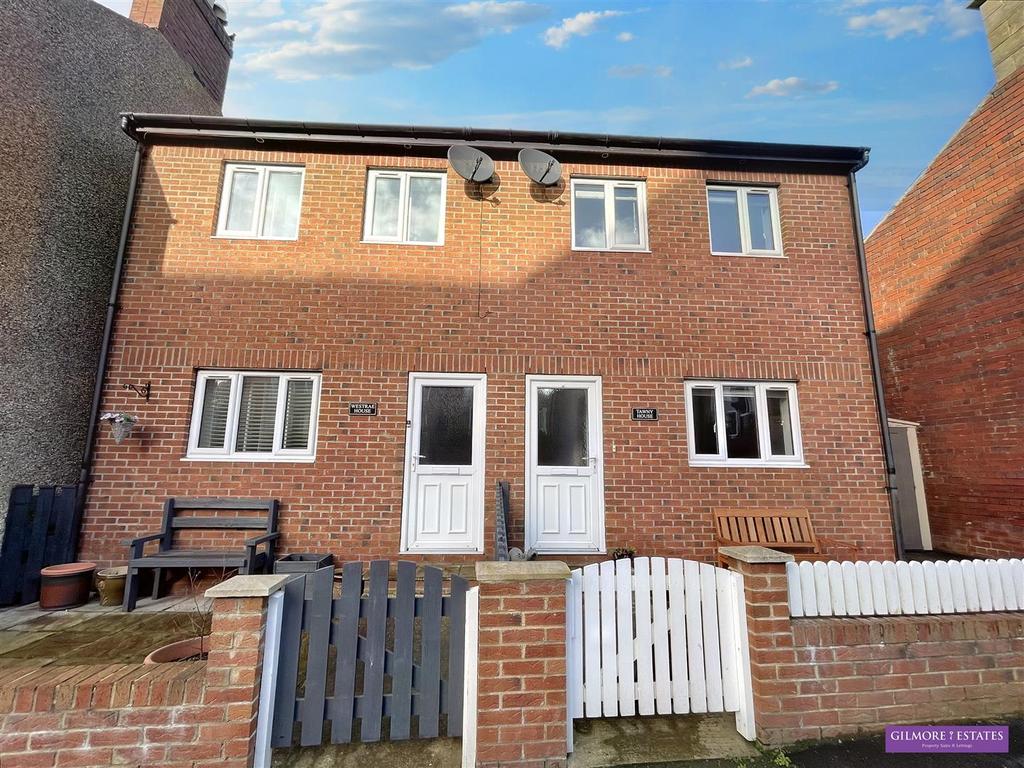 West Road, Mickley, Stocksfield 3 bed semidetached house £140,000