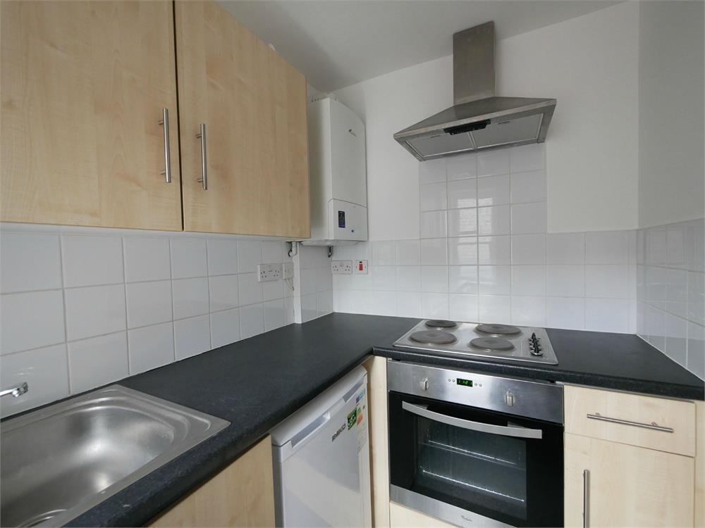 Ludlow Lane, Penarth 1 bed apartment to rent £625 pcm (£144 pw)