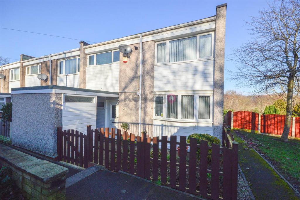 Badger Road, Sheffield, S13 3 bed end of terrace house £100,000