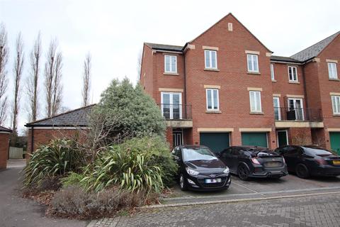 4 bedroom townhouse for sale - Gras Lawn, St Leonards, Exeter