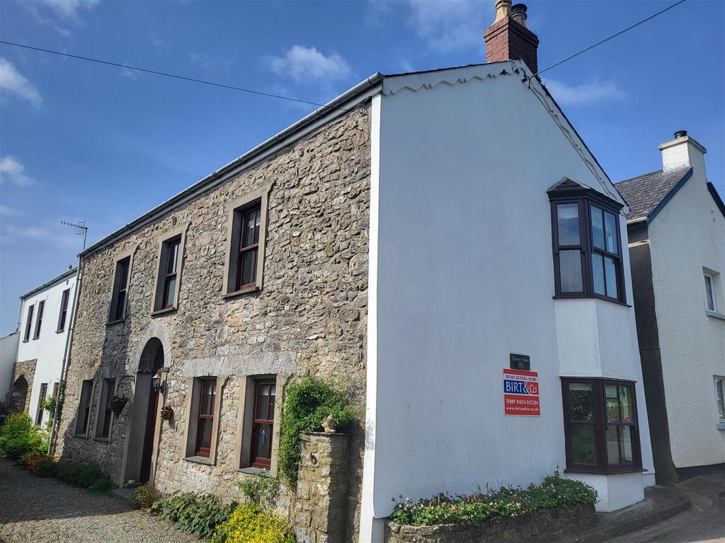 St Florence 4 bed cottage for sale £575,000