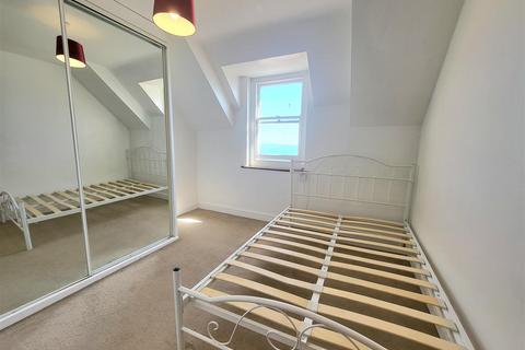 1 bedroom flat for sale - High Street, Tenby