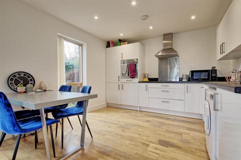2 bedroom flat for sale - 3 Ferndale House, Ferndale Rise, Cambridge,