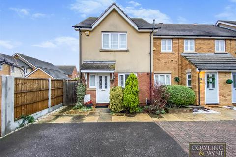 2 bedroom end of terrace house for sale - Barbour Green, Wickford
