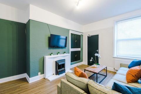6 bedroom house to rent - Deuchar Street, Jesmond, Newcastle Upon Tyne