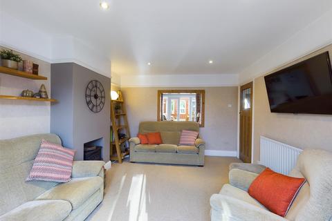12 Brent Road, South Croydon, CR2 7NR