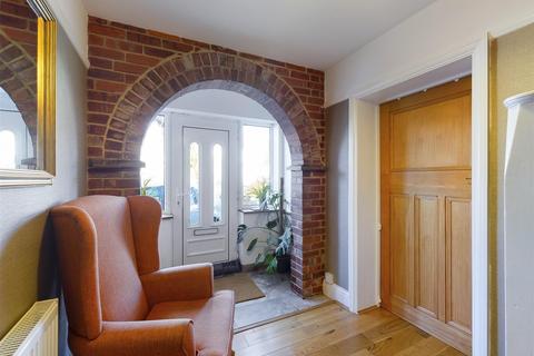 12 Brent Road, South Croydon, CR2 7NR