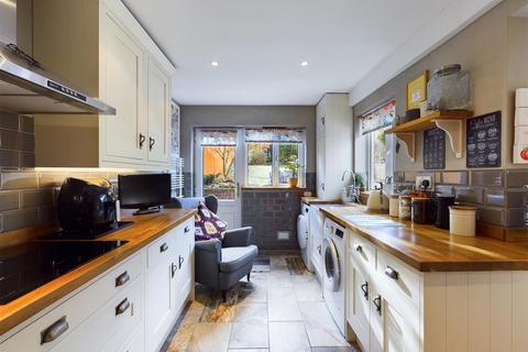 12 Brent Road, South Croydon, CR2 7NR