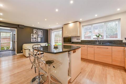1 Caesars Way, Whitchurch, RG28 7ST
