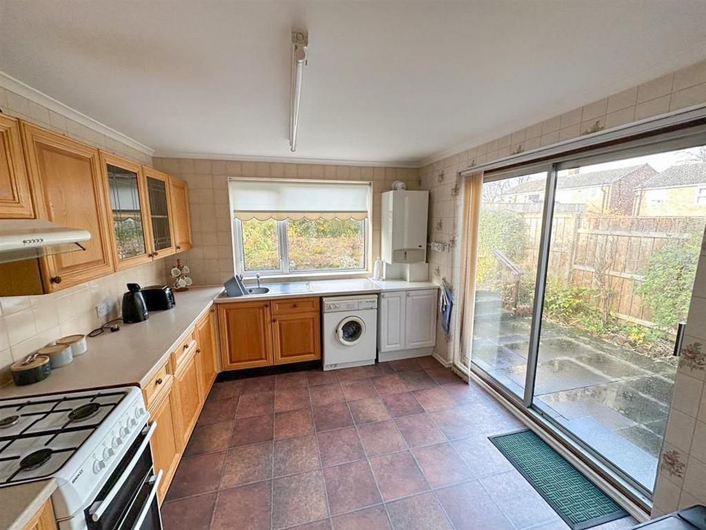 Warwick Drive, Whickham 3 bed semidetached bungalow for sale £200,000