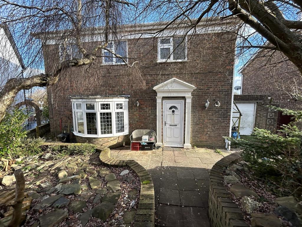 Hilltop, Llanelli 4 bed property £320,000