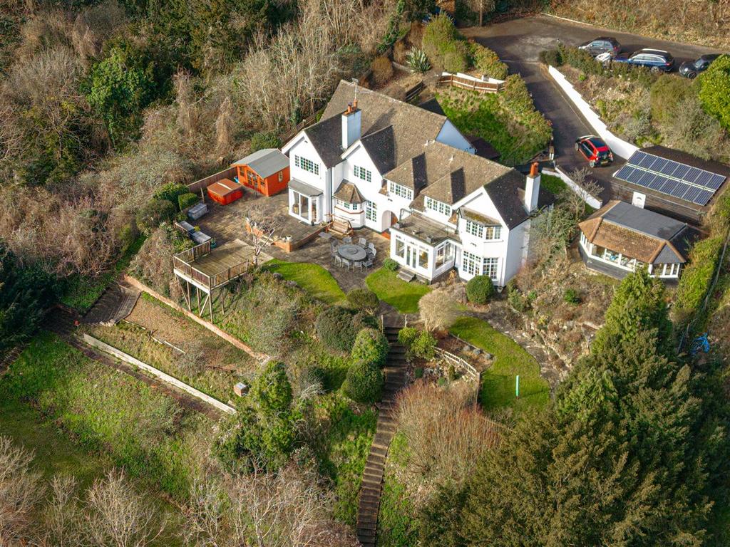 Reigate Hill, Reigate 5 bed detached house for sale £1,250,000